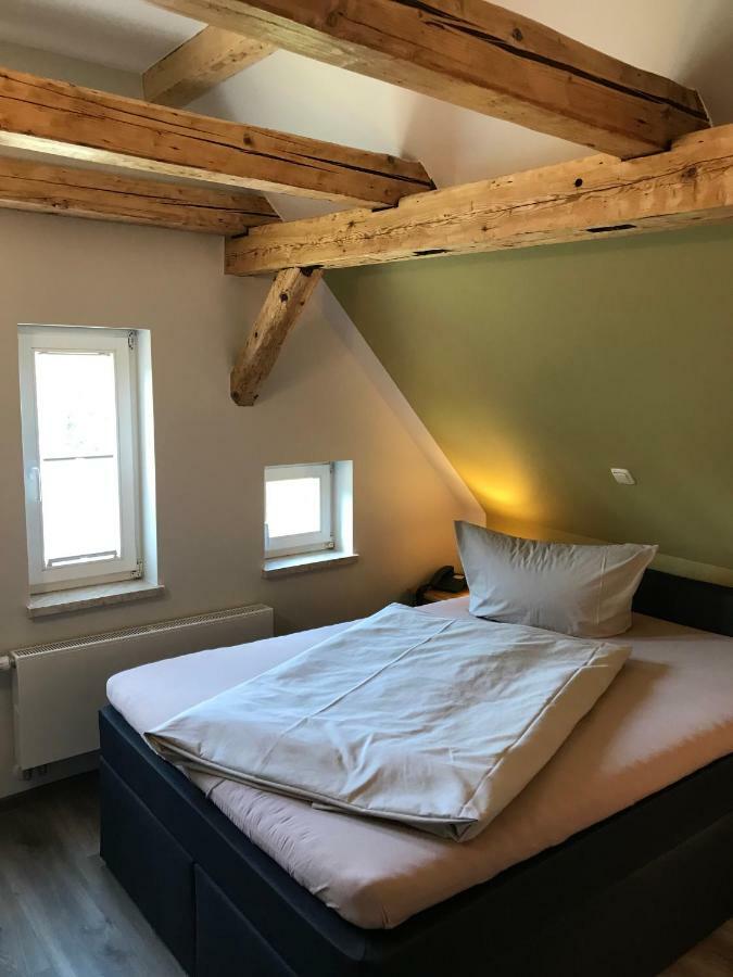 Hotel Und Berggasthof Spiessberghaus Friedrichroda Exterior foto